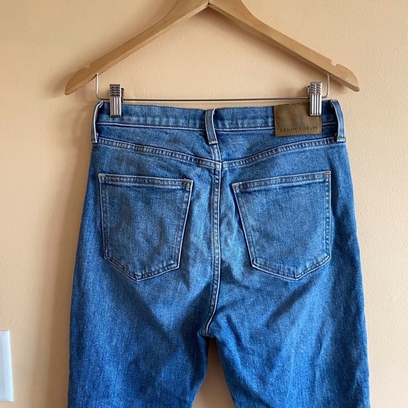Denim Forum The Yoko High Rise Slim Womans Size 28 In My Bleu L'amour Distressed - Picture 8 of 14